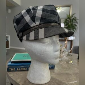 Burberry paper boy hat